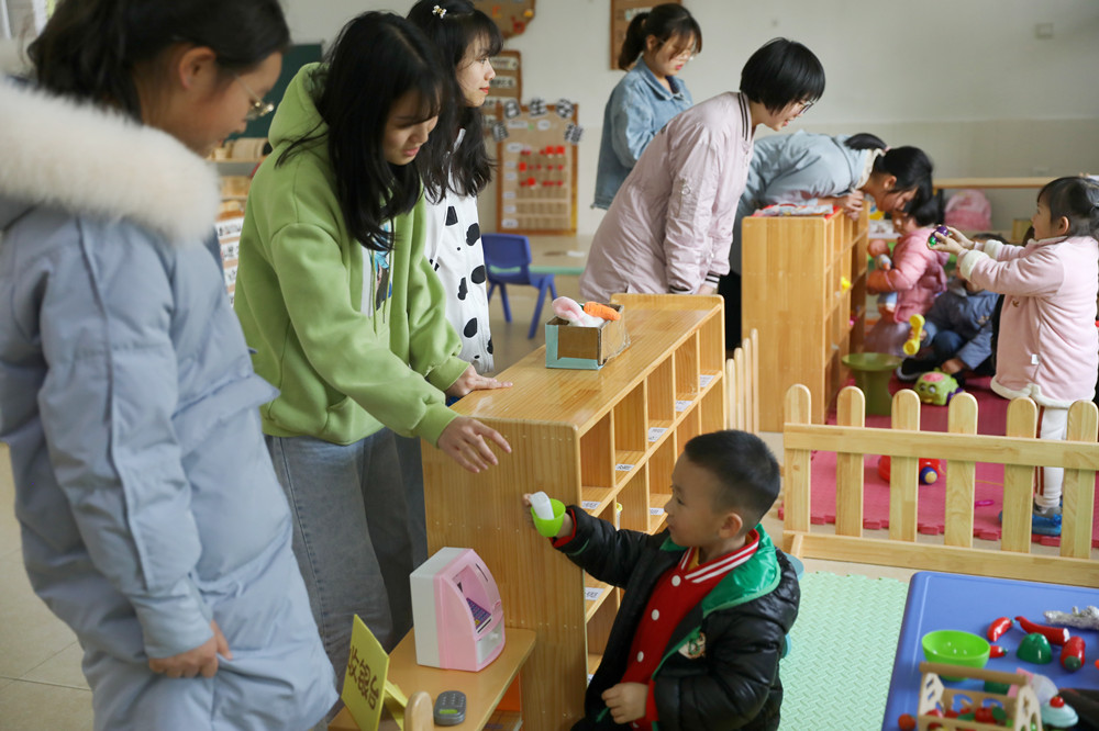 學(xué)生用心，幼兒開心，家長(zhǎng)放心      ——衡陽幼兒師范高等?？茖W(xué)校開設(shè)“四點(diǎn)半課堂”