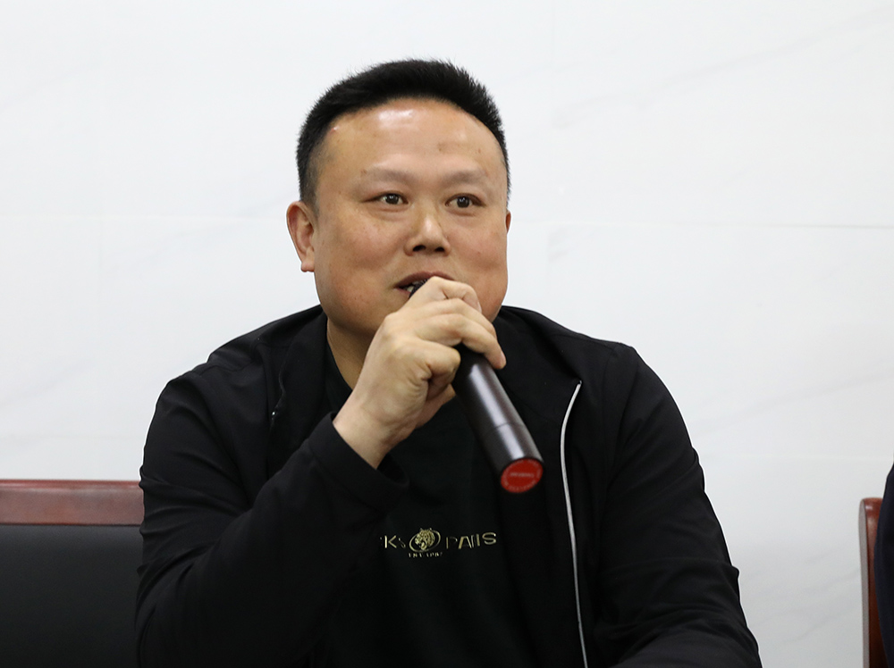 衡陽幼高?！傲羰貎和P(guān)愛工程”第二批結(jié)對幫扶起航