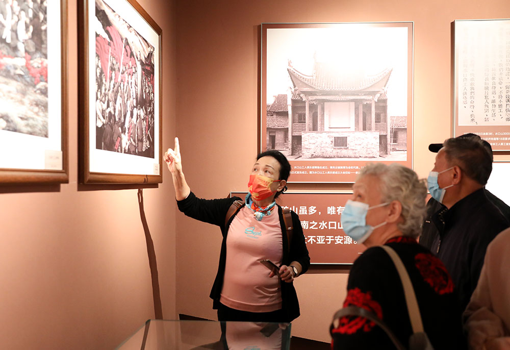 老驥伏櫪寫(xiě)春秋，不忘初心話重陽(yáng) ——衡陽(yáng)幼高專舉辦離退休老同志重陽(yáng)節(jié)聯(lián)誼活動(dòng)