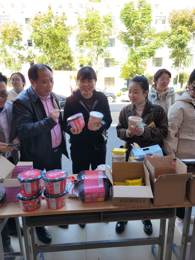 衡陽幼兒師范高等?？茖W(xué)校消費(fèi)幫扶營銷大賽 線下營銷活動火熱進(jìn)行中