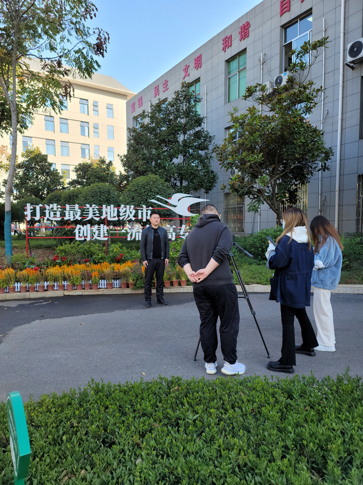 衡陽幼兒師范高等?？茖W(xué)校接受湖南廣電公共頻道消費(fèi)扶貧大賽采訪