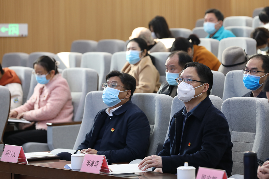 市委組織部部長、市委統(tǒng)戰(zhàn)部部長胡緒陽來衡陽幼兒師專宣講黨的二十大精神